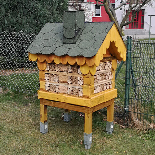 Paletten_Insektenhotel1